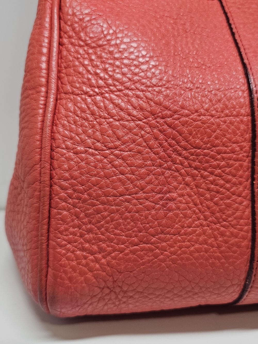 Mulberry Bayswater Red Leather Satchel with Turn-Lock Detail - Picture 4 of 16